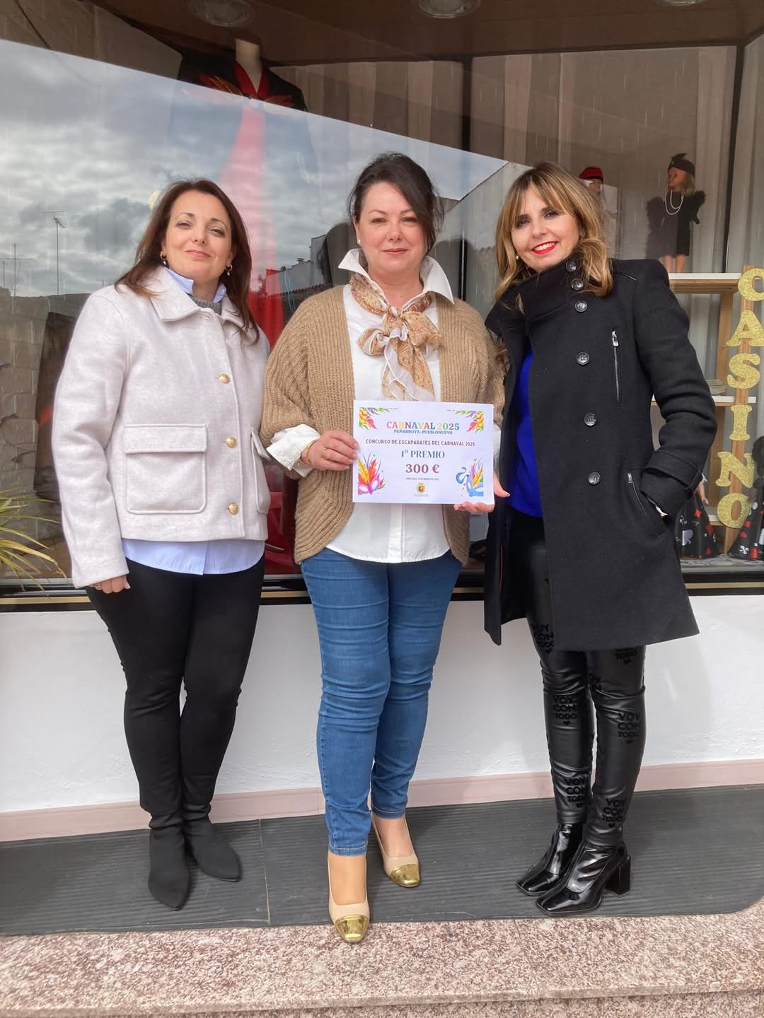 Entrega De Premios Del Concurso De Escaparates Del Carnaval 2025 En El Municipio Del Alto Guadiato De Peñarroya Pueblonuevo